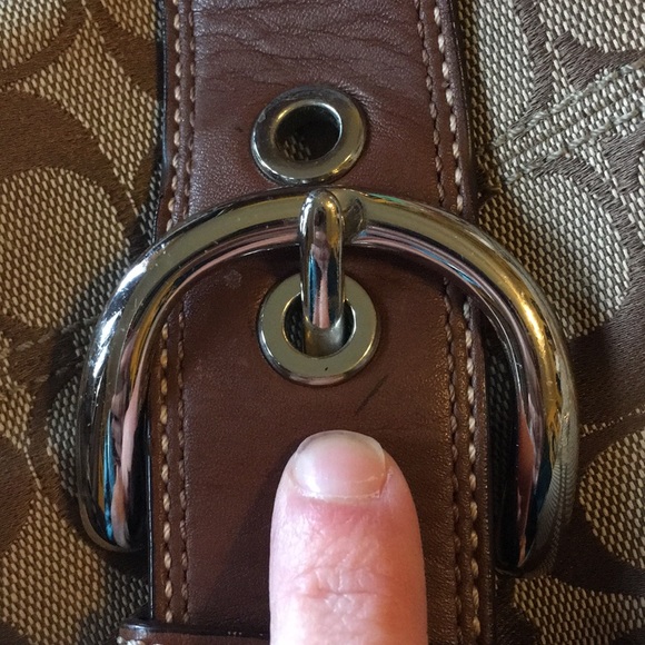 Tan/Light Brown Coach bag The signature collection - Picture 5 of 7